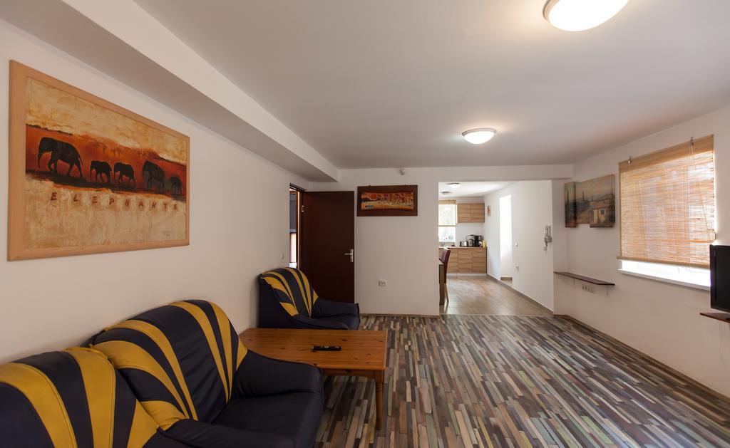 Matei Basarab Private Apartments Brasov Ruang foto